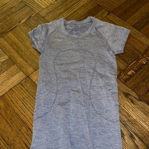 lululemon sparkly shirt size 2